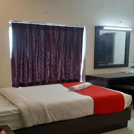 Plaza Hotel Trichy Tiruchirappalli Екстериор снимка