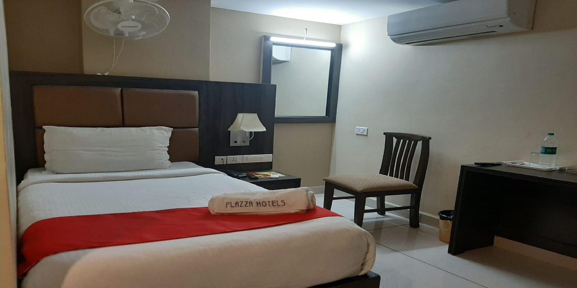 Plaza Hotel Trichy Tiruchirappalli Екстериор снимка