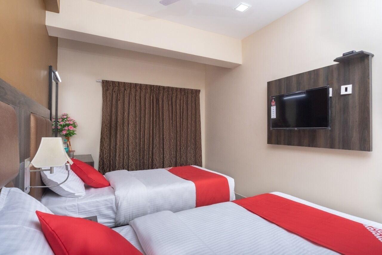 Plaza Hotel Trichy Tiruchirappalli Екстериор снимка