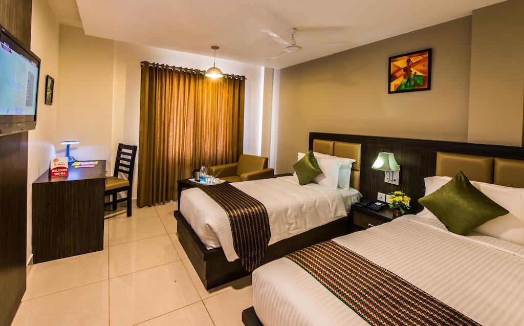 Plaza Hotel Trichy Tiruchirappalli Стая снимка