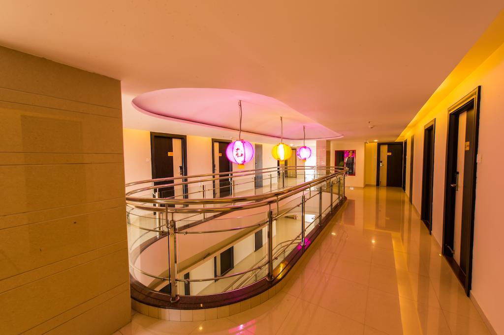 Plaza Hotel Trichy Tiruchirappalli Стая снимка